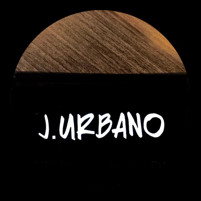 this.src = 'https://s3-us-west-2.amazonaws.com/seebiz-images/img/default-new-logo.svg'