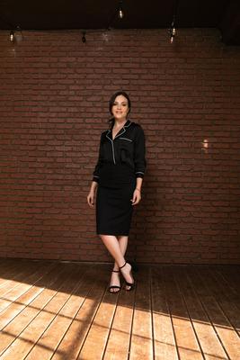 high waist knee-length pencil skirt