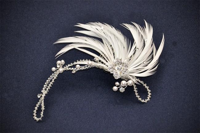 Bridal Comb with Feather Sprays Style