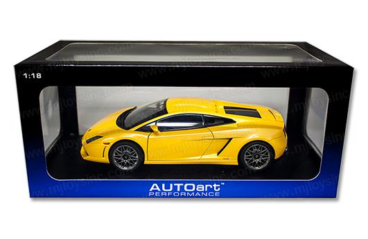 AUTO ART 1:18 LAMBORGHINI GALLARDO LP560-4