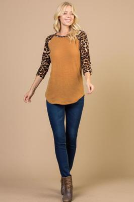 SOLID LONG SLEEVE ROUND NECK TOP WITH PLAIDS SLEEVES