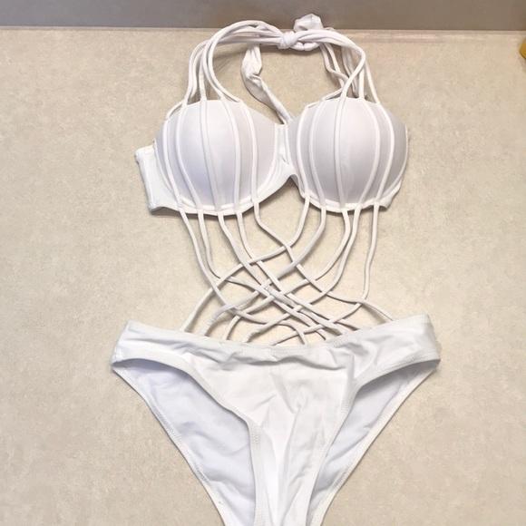 Monokini