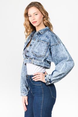 CROPPED DENIM JACKET WITH POCKETS