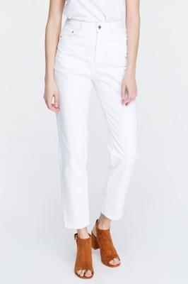 WHITE MOM FIT JEANSn