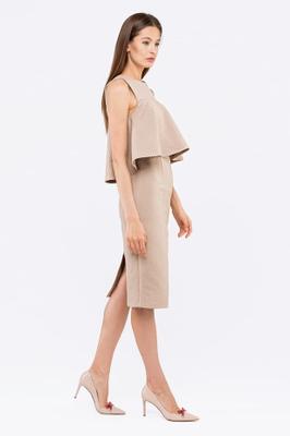 BEIGE COLUMN DRESS WITH A FLOUNCEn