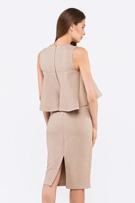 BEIGE COLUMN DRESS WITH A FLOUNCEn