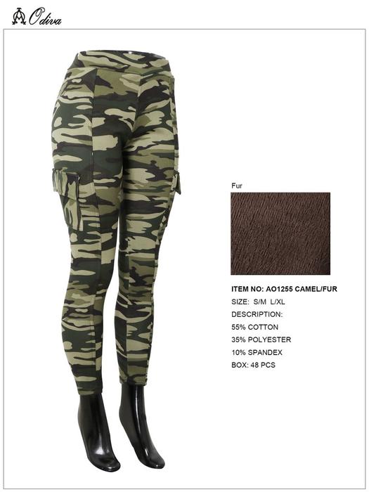 Camouflage Leggings with Pockets Faux Fur Lined