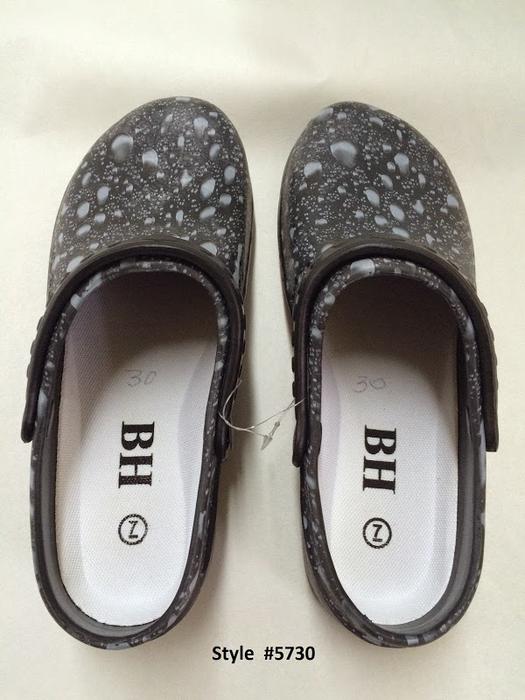 Ultra and flexible comfort clogs