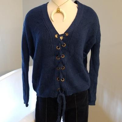 FINAL PRICE Miracle brand lace up sweaternNWTnMiracle