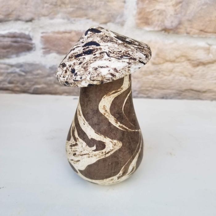 Mushroom Decor Vase (Small)