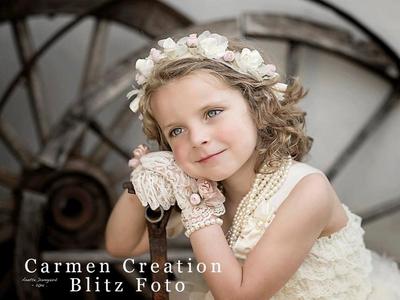 Victorian Lace Gloves and Vintage Hallow. (Flower Girl Set)