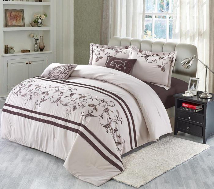 5 Piece Embroidered Comforter Set, Primavera Queen