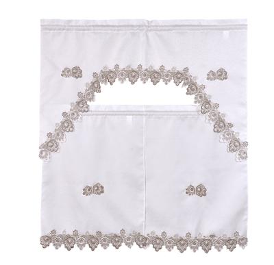 MEDALLION : a collection of Macram Table Cloths, Runners, Doilies, Place Mats, Kitchen Curtains & Bedspreads