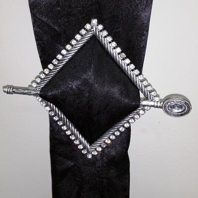 HOLDBACK CLIP SET FOR CURTAINS & DRAPES Design #7 In 3 Colors