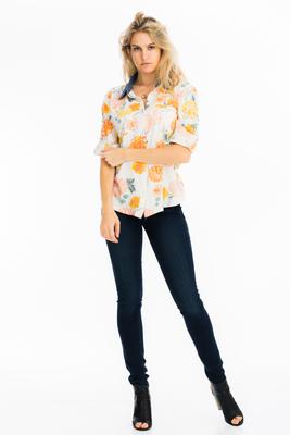 569 696 Ivory Multi