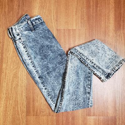 Vintage Look Acid Wash Ribcage Skinny Jeans
