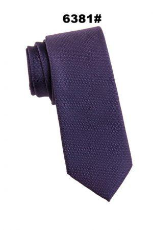 Tie with hanky