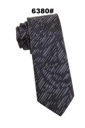 Tie with hanky