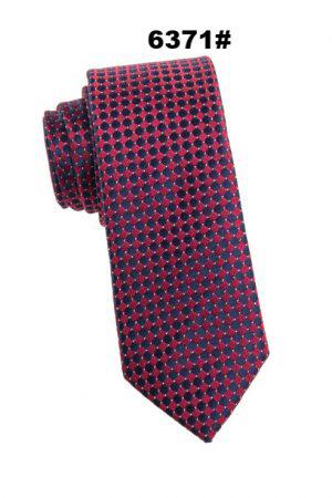 Tie with hanky