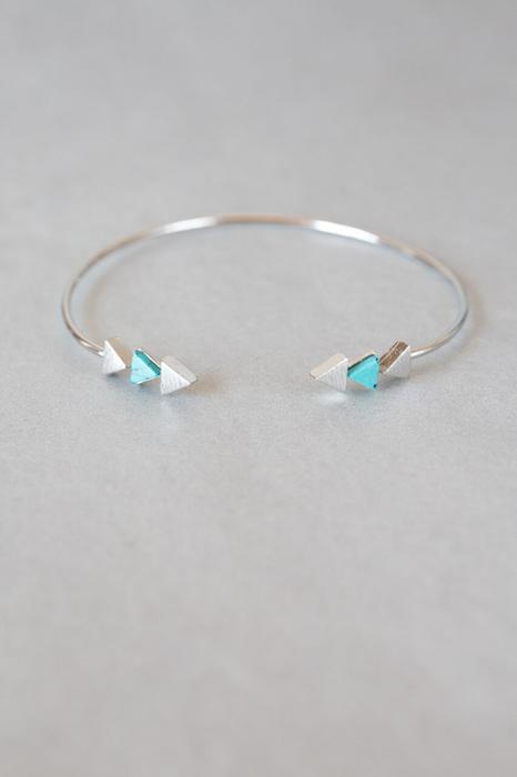 Arrow Stone Cuff