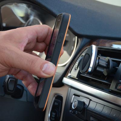 "IN GOD WE TRUST" CASE OFFERS MAGNETIC CAR MOUNT OR SCREEN PROTECTOR FOR IPHONES