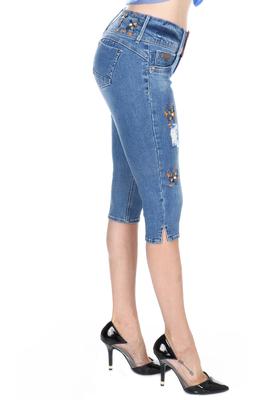 Push up capris Jeans with embroidered and rhinestones