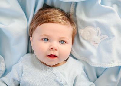 BUNNY SWADDLE BLANKET