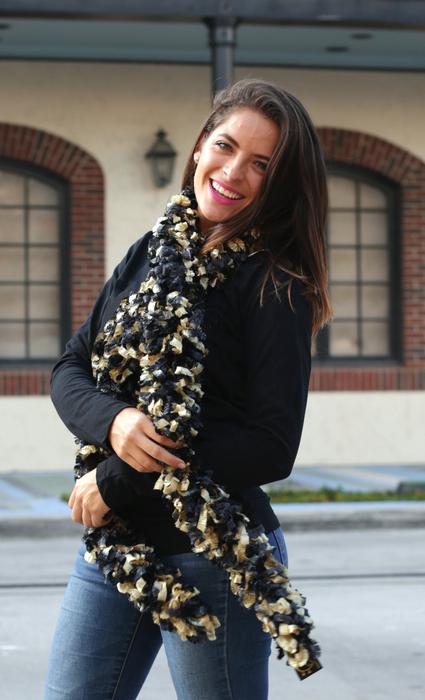 Happy Boa FeatherlessnOriginal Featherless Boa - Saints