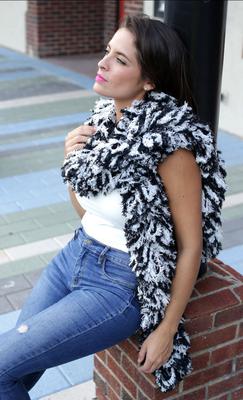 Happy Boa FeatherlessnSUPER Sized Featherless Boa - Black and White